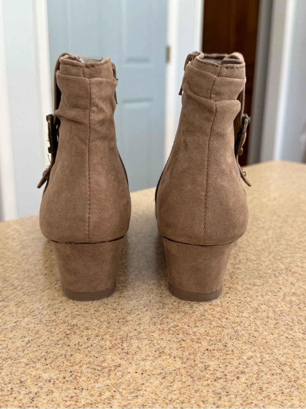 Nine West Girls Suede Wedge Ankle Booties Youth 4 Tan Brown Katyah New